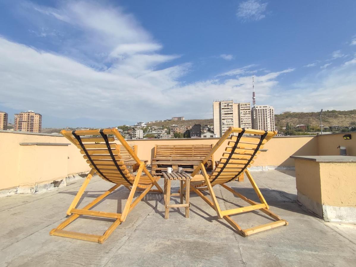 Hotelise I Bells-Of-Ireland Apartment Єреван Екстер'єр фото